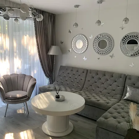 Butterfly Poilsio namai *