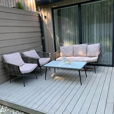 Butterfly Poilsio namai